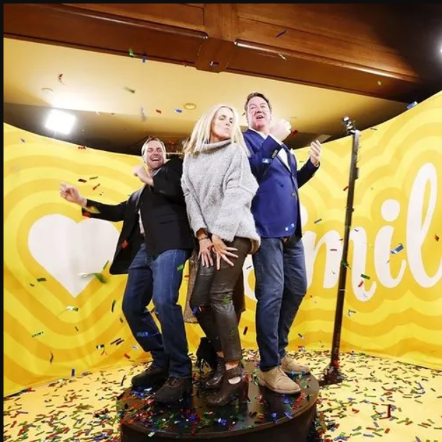 360 video booth brisbane image 360 video booth brisbane